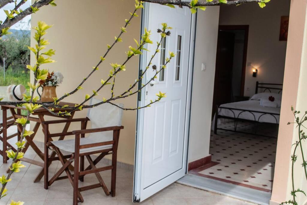 Phyllida Guest House - A2 Zacharo Esterno foto